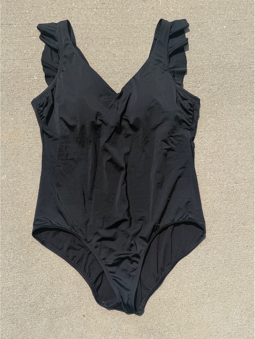 Time and Tru Women's Black One-Piece Swimsuit Size 2X